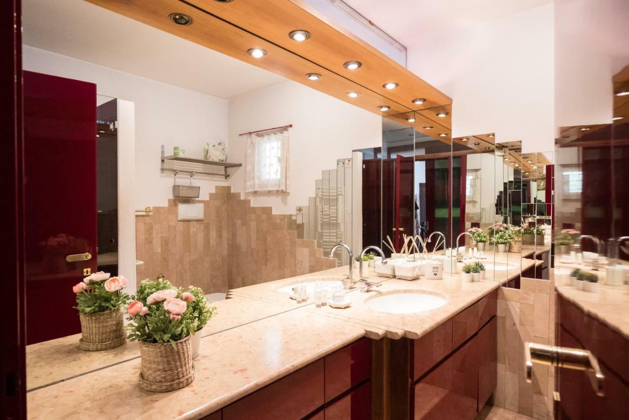 Apartment Bright - Borsari Historical